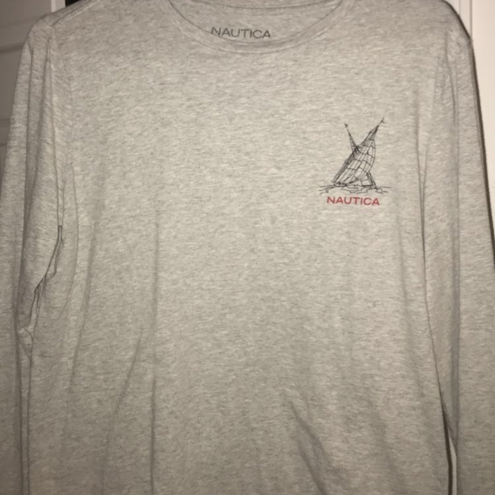 Long sleeve grey nautica shirt